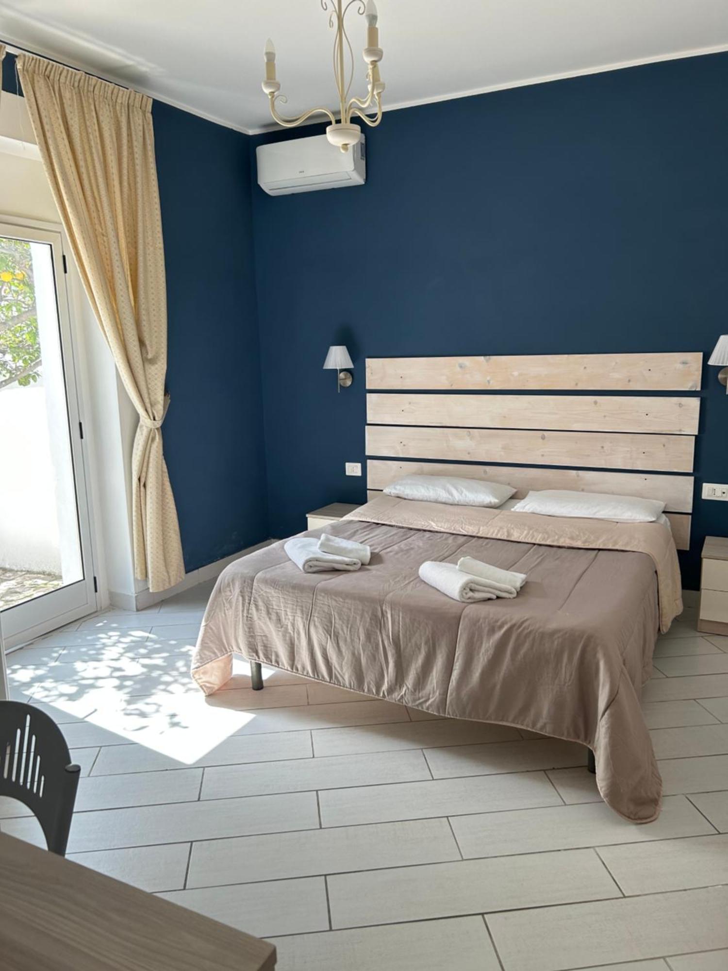 La Porta Del Mare Hotell Tropea Exteriör bild