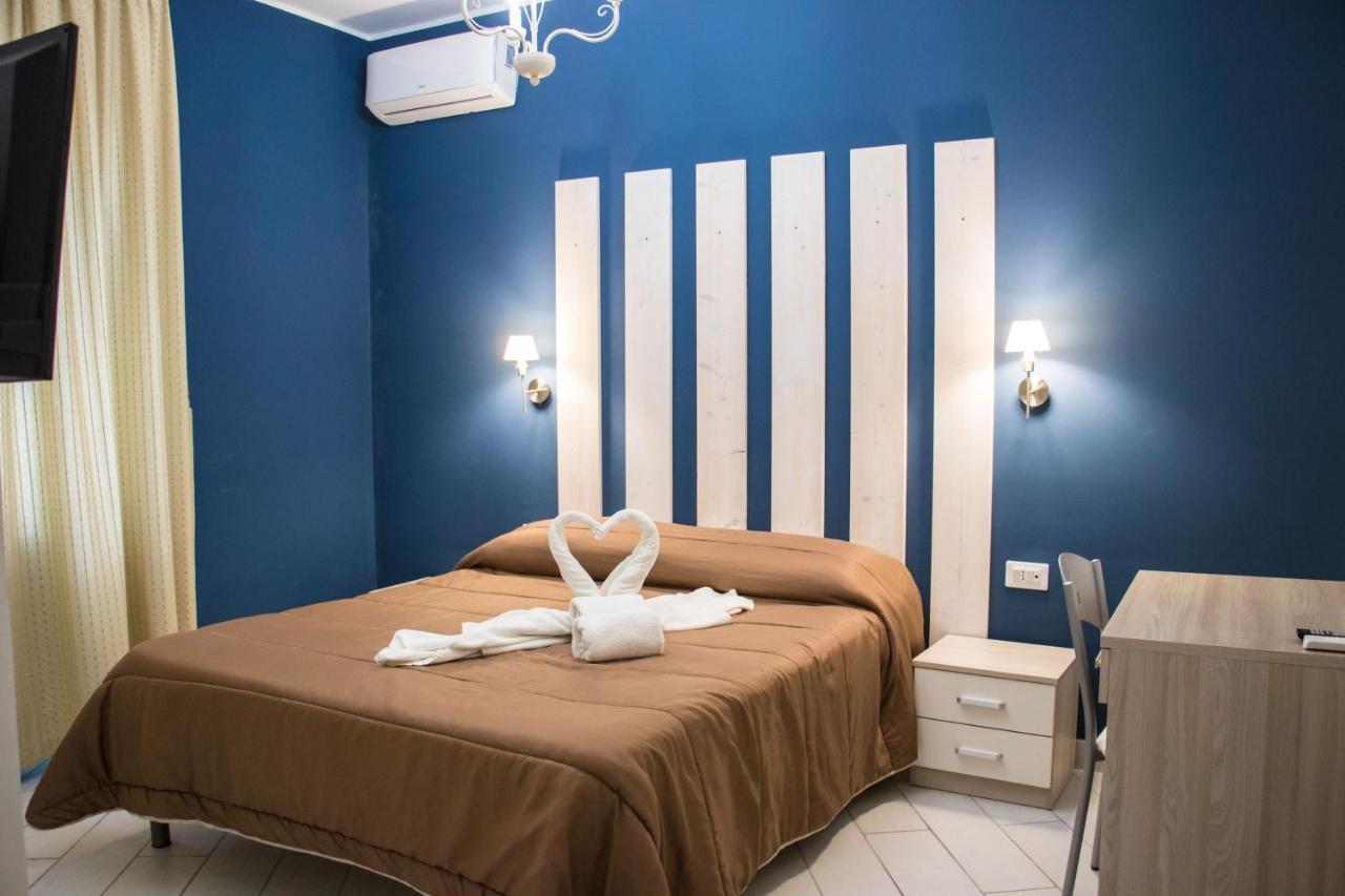 La Porta Del Mare Hotell Tropea Exteriör bild